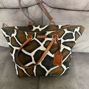 Dooney & Bourke